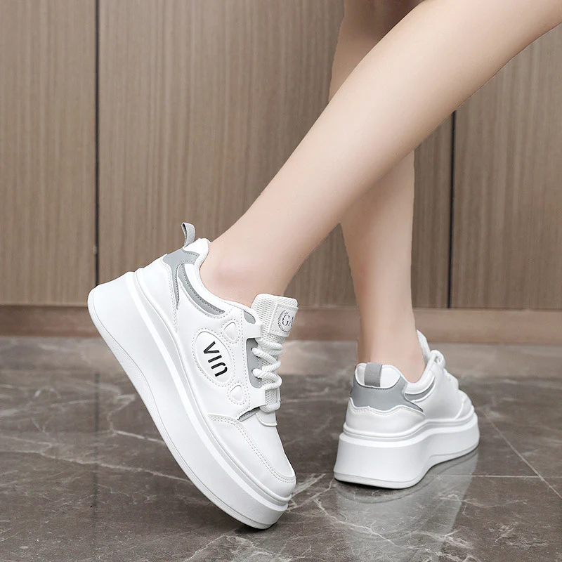 Damen Chunky Sneakers mit ergonomischem Design und atmungsaktiver Laufsohle Heidi Mode - Image 4