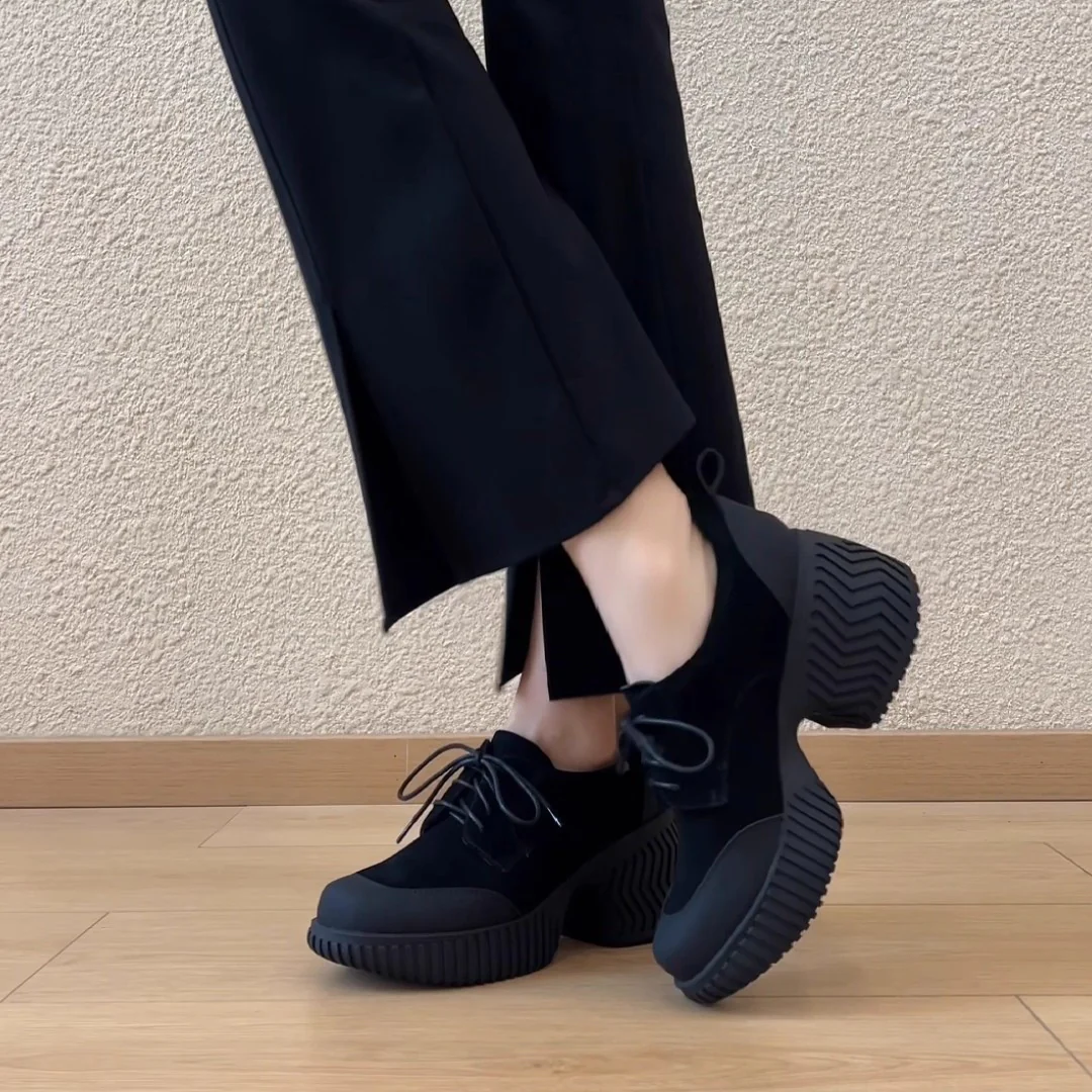 Damen Chunky Sneakers mit komfortabler Gummisohle und modischem Obermaterial Heidi Mode - Image 4