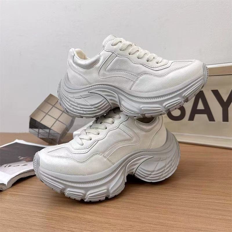 Damen Chunky Sneakers mit modischem Obermaterial und stabiler Sohlenkonstruktion Heidi Mode - Image 3