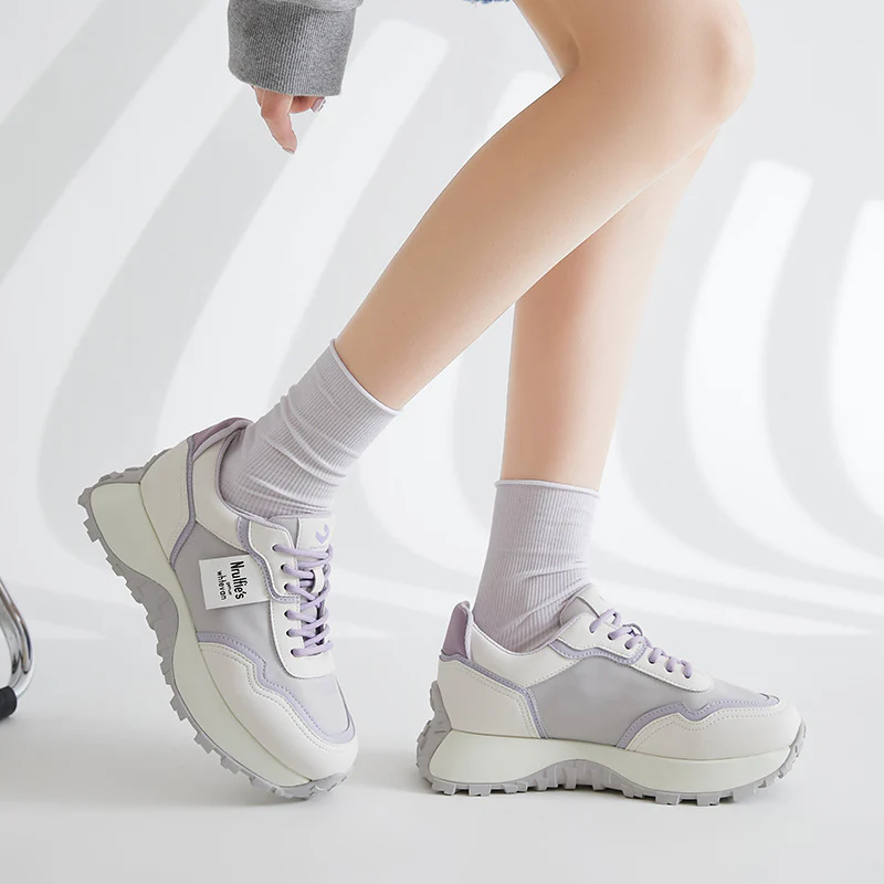 Damen Chunky Sneakers mit trendigem Design und stoßdämpfender Sohle Heidi Mode