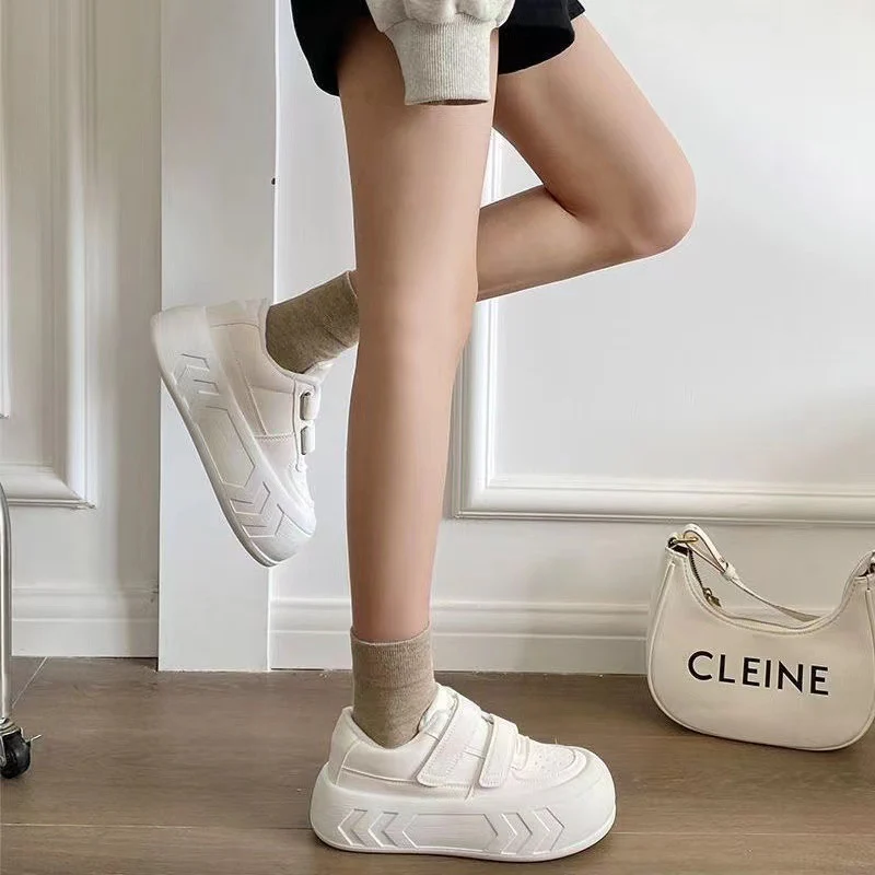 Damen Chunky Sneakers mit verstellbarem Klettverschluss und dämpfender Sohle Heidi Mode - Image 3