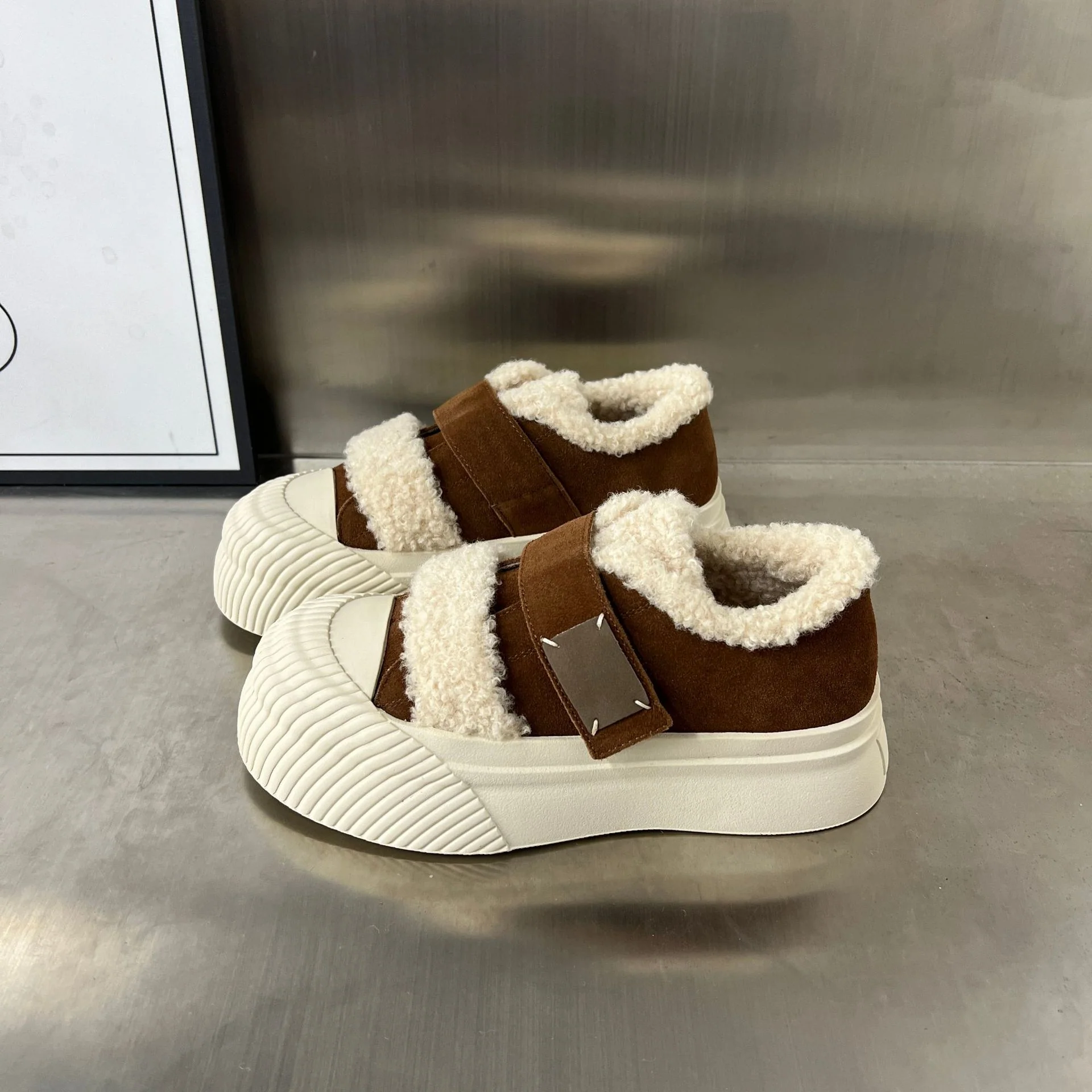 Damen Chunky Sneakers mit warmem Futter und praktischem Klettverschluss Heidi Mode - Image 6