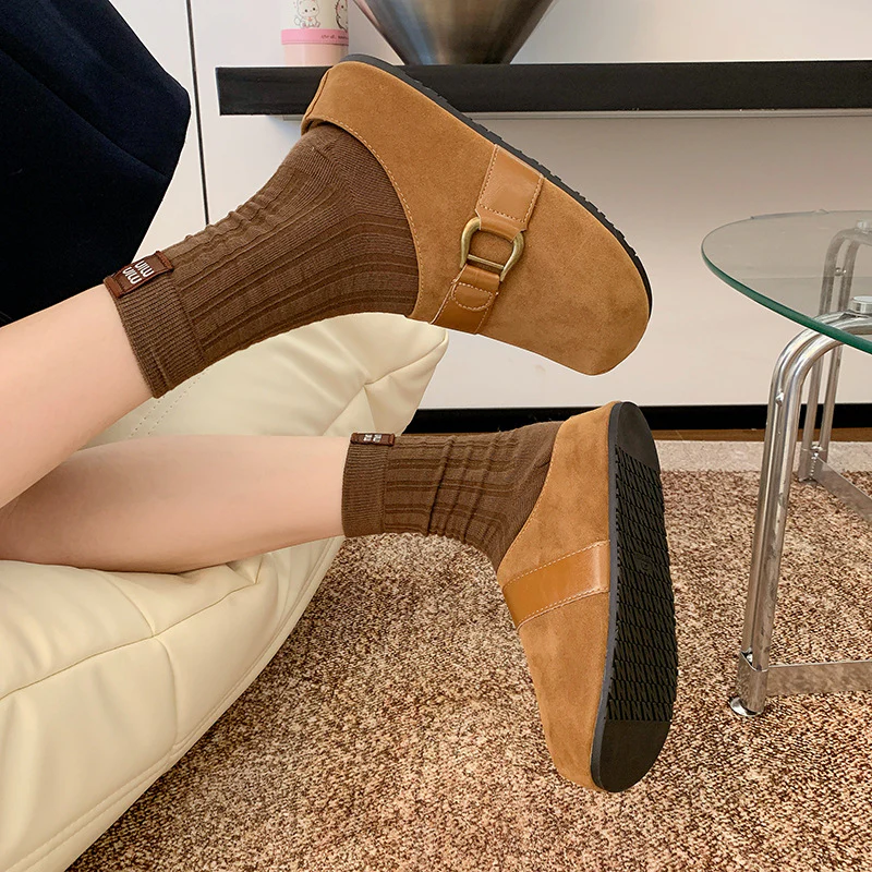Damen Clogs aus hochwertigem Wildleder mit modischem Schnallenverschluss Heidi Mode - Image 2