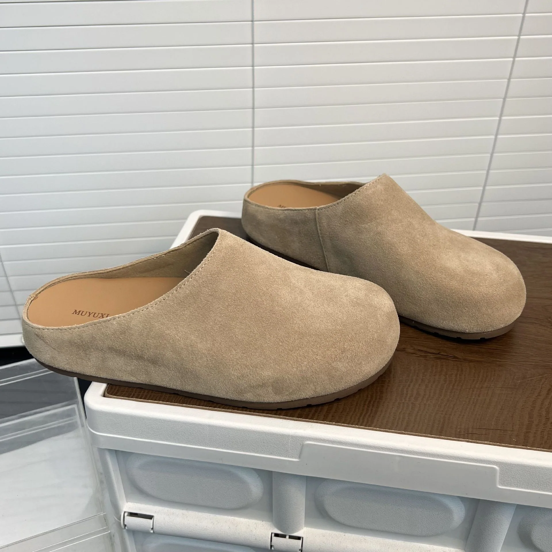 Damen Clogs mit modischem Durchbruchsdesign und verstellbarem Riemen Heidi Mode - Image 4