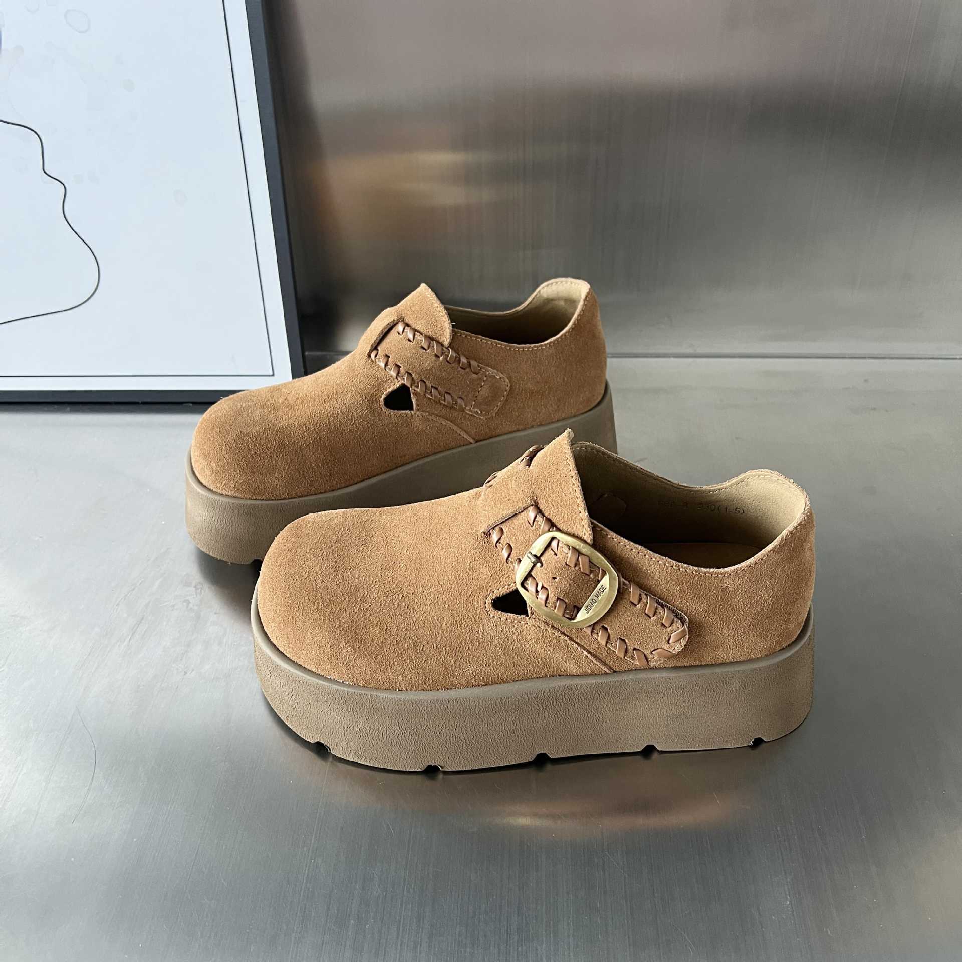 Damen Clogs mit modischem Riemen und komfortablem Fußbett Heidi Mode - Image 6