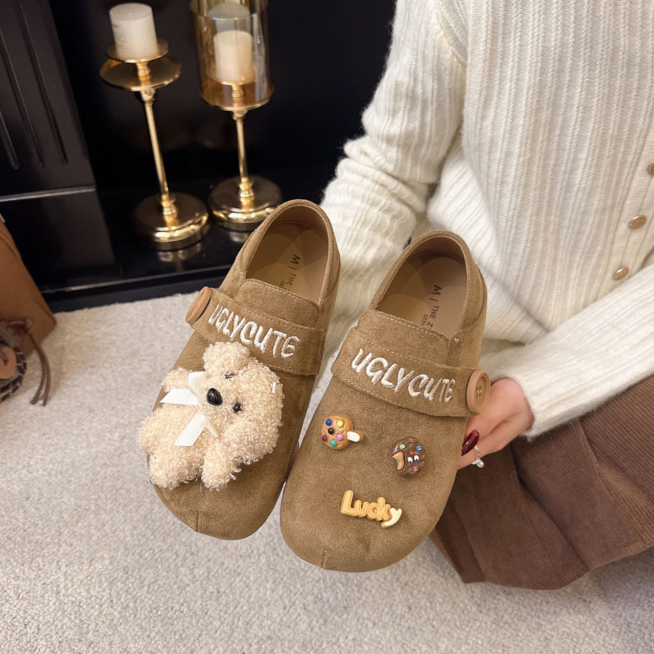 Damen Clogs mit verspieltem Dekor und praktischem Klettverschluss Heidi Mode - Image 3