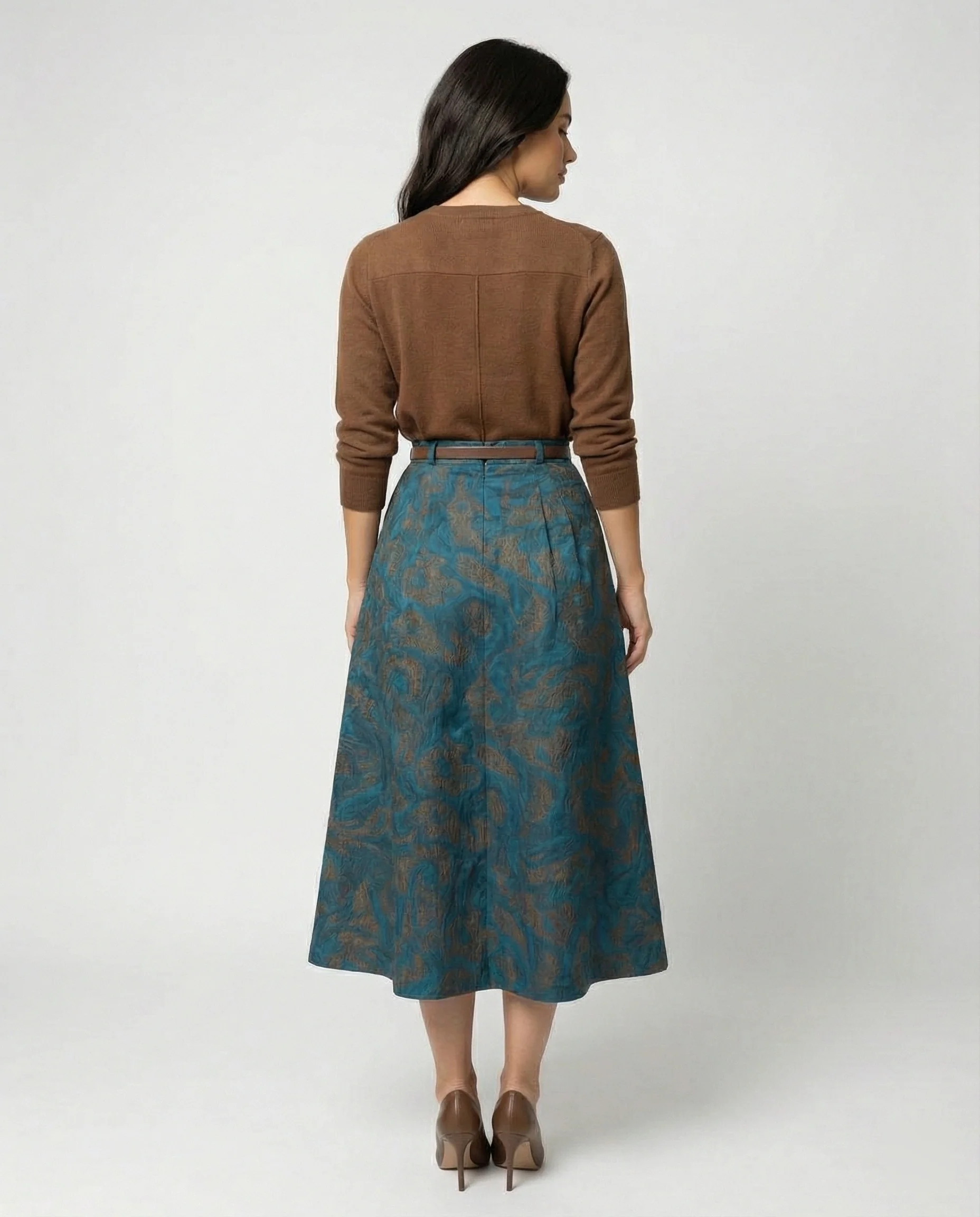 Damen Polo Cardigan Zopfmuster Midirock mit hohem Bund, Jacquardstruktur, dezenter Faltenlegung und Eingrifftaschen Heidi Mode - Image 4