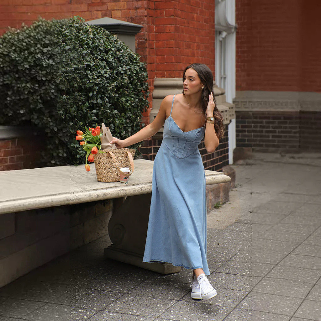 Damen Denim-Maxikleid mit Schickem Trägerdesign und Fließendem Schnitt Heidi-Mode - Image 3