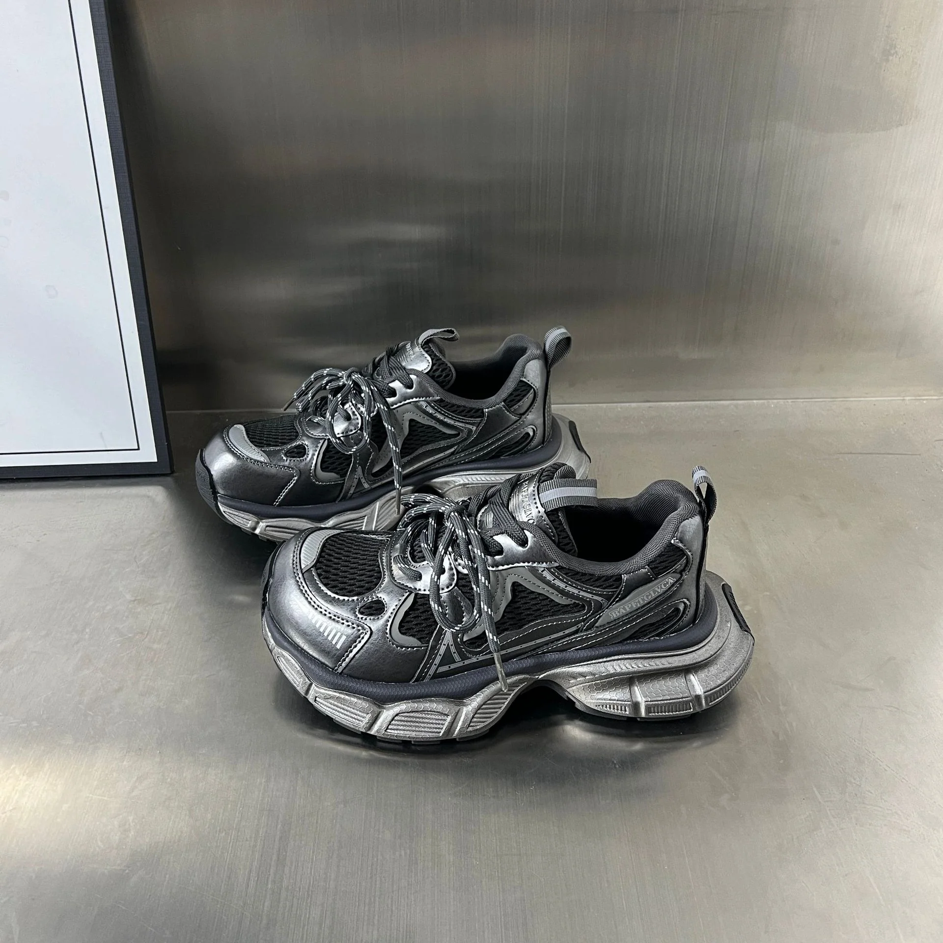 Damen Dynamische Sportsneakers mit atmungsaktivem Mesh und stoßdämpfendem Komfort Heidi Mode
