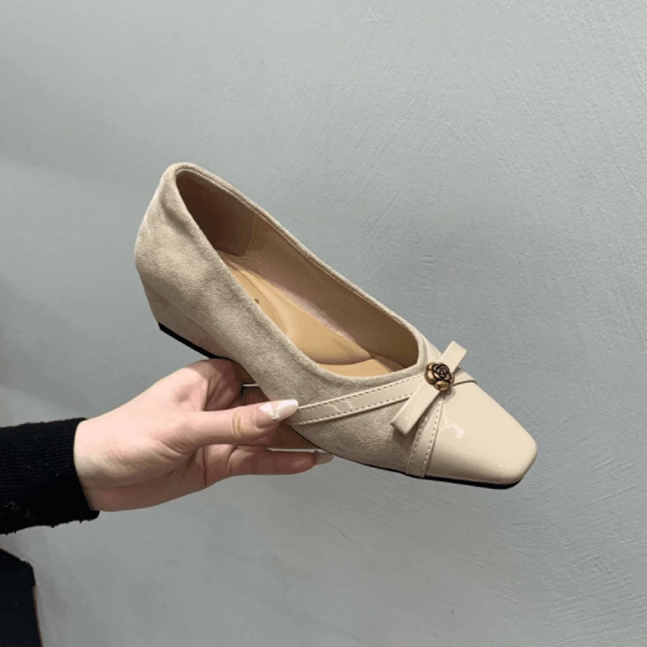 Damen Elegant geschnürte Ballerinas mit dekorativer Schleifenverzierung Heidi Mode - Image 4