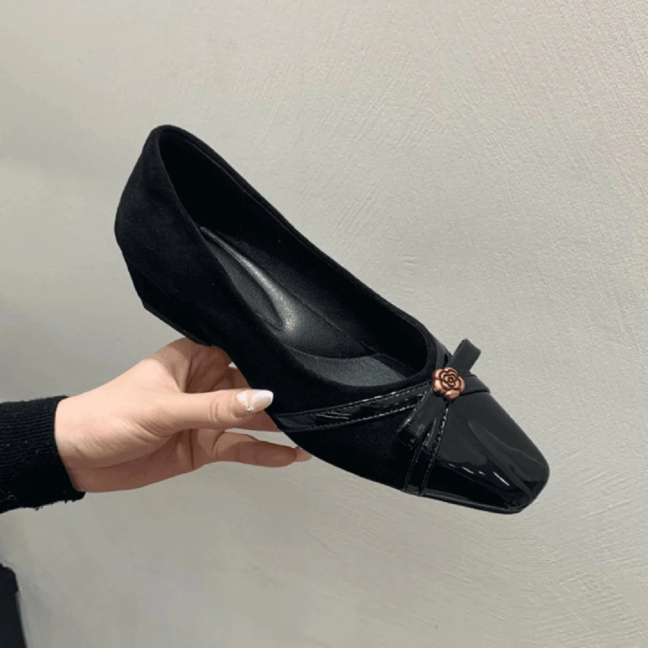 Damen Elegant geschnürte Ballerinas mit dekorativer Schleifenverzierung Heidi Mode - Image 7