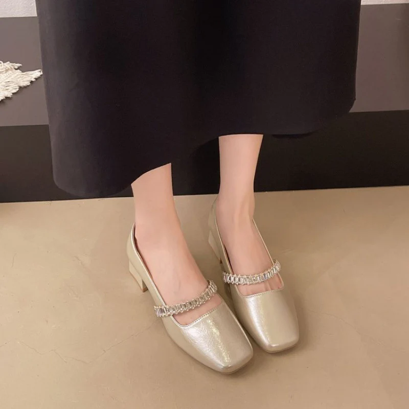 Damen Elegante Absatzschuhe mit Glitzerkette Heidi Mode - Image 7