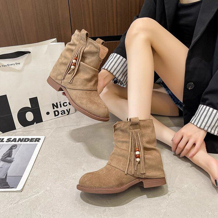 Damen Elegante Ankle Boots aus hochwertigem Wildleder mit dekorativem Tassel-Detail Heidi Mode - Image 4