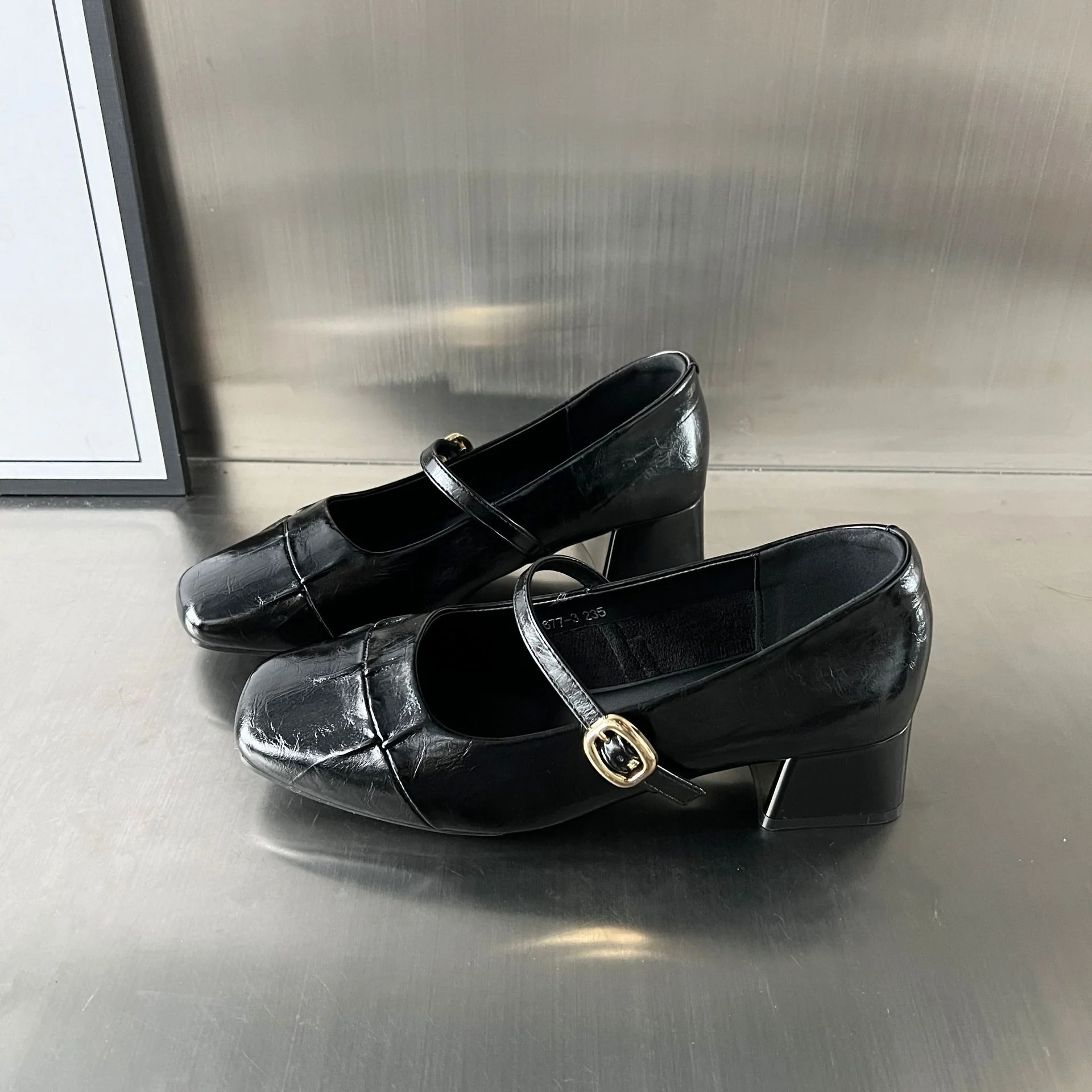Damen Elegante Ballerinas mit dekorativem Riemen und hochwertiger Lederoberfläche Heidi Mode - Image 7