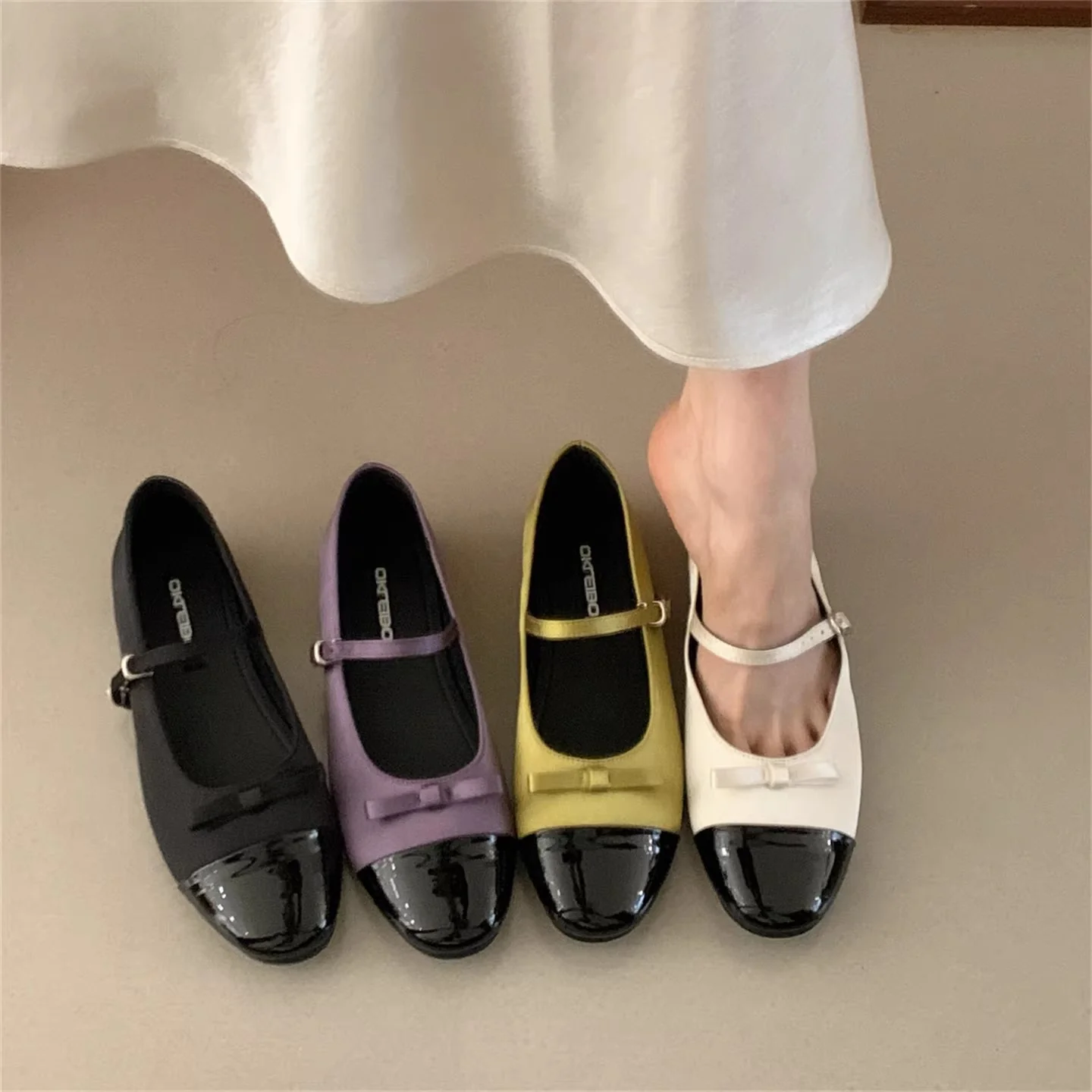 Damen Elegante Ballerinas mit dekorativer Schleifenverzierung und hochwertiger Lederoberfläche Heidi Mode - Image 2
