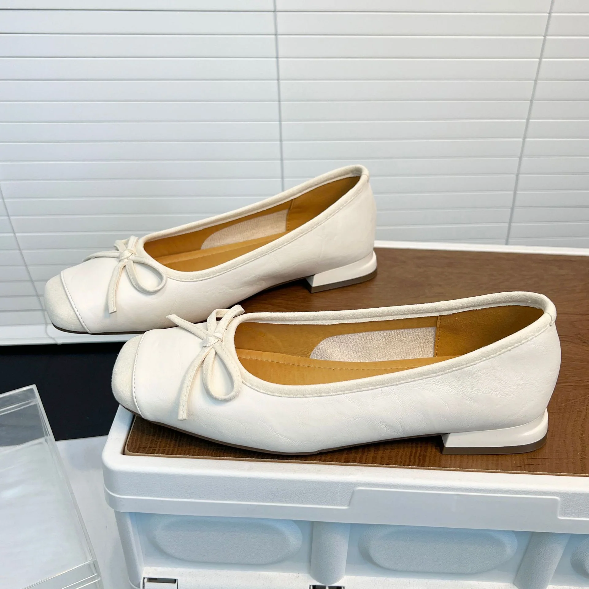 Damen Elegante Ballerinas mit feinem Leder und dekorativem Schleifenverschluss Heidi Mode - Image 7