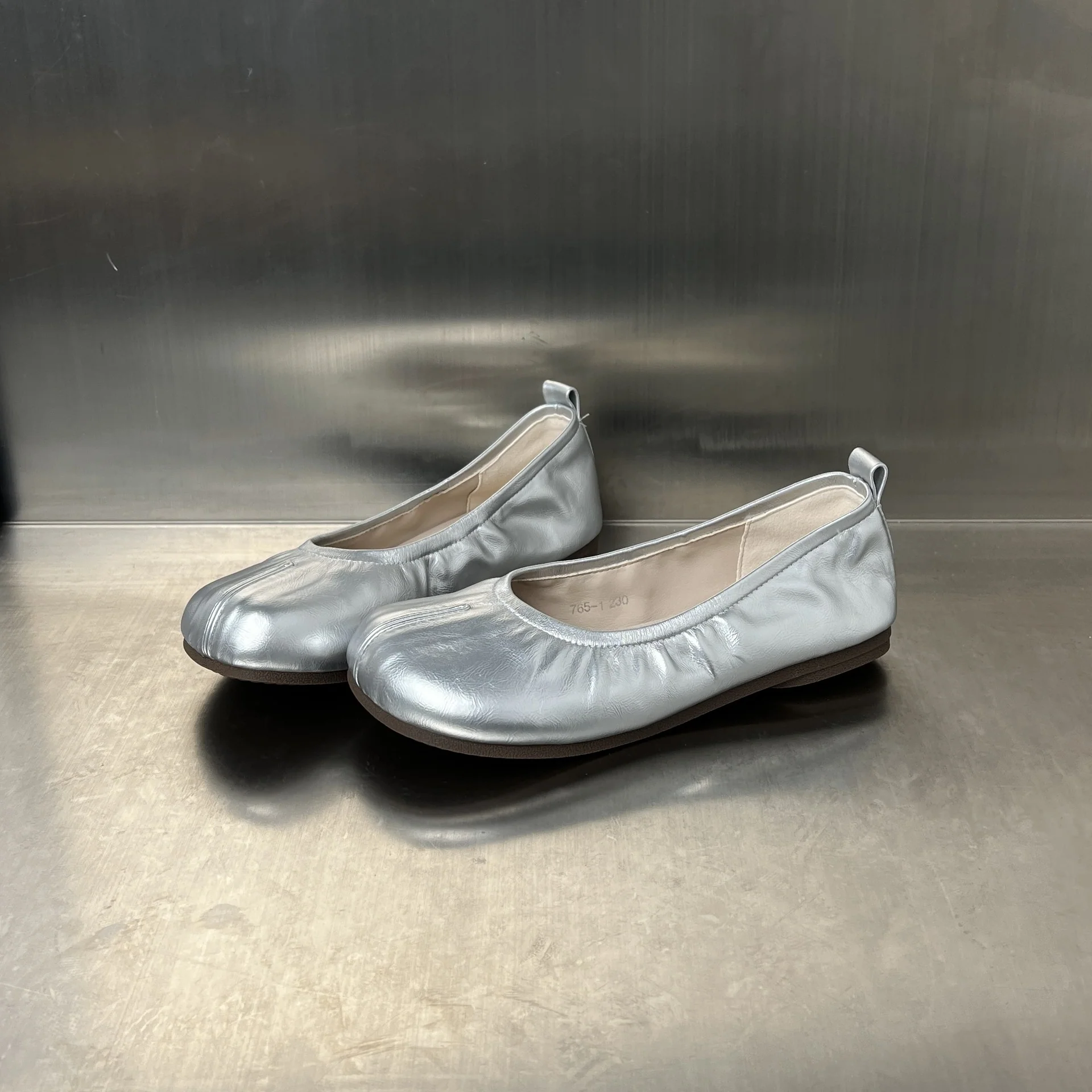 Damen elegante Ballerinas mit flexiblem Gummizug und leichtem Fußbett Heidi Mode - Image 9