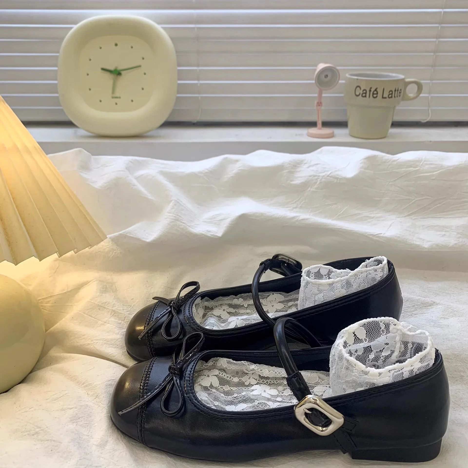 Damen elegante Ballerinas mit floralem Spitzen-Design und komfortablem Fußbett Heidi Mode - Image 3