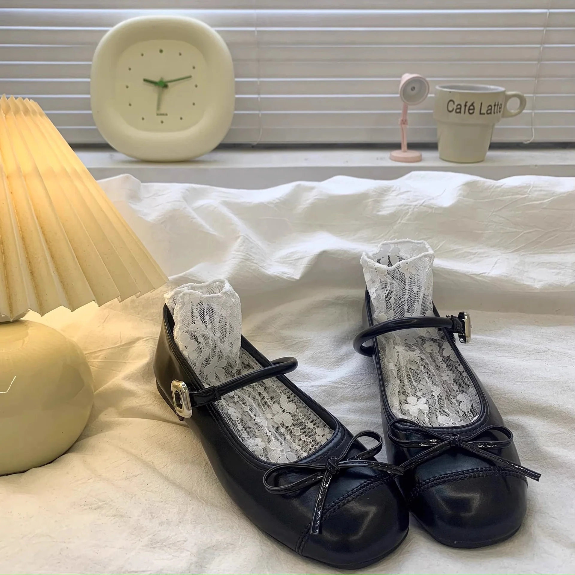 Damen elegante Ballerinas mit floralem Spitzen-Design und komfortablem Fußbett Heidi Mode - Image 7