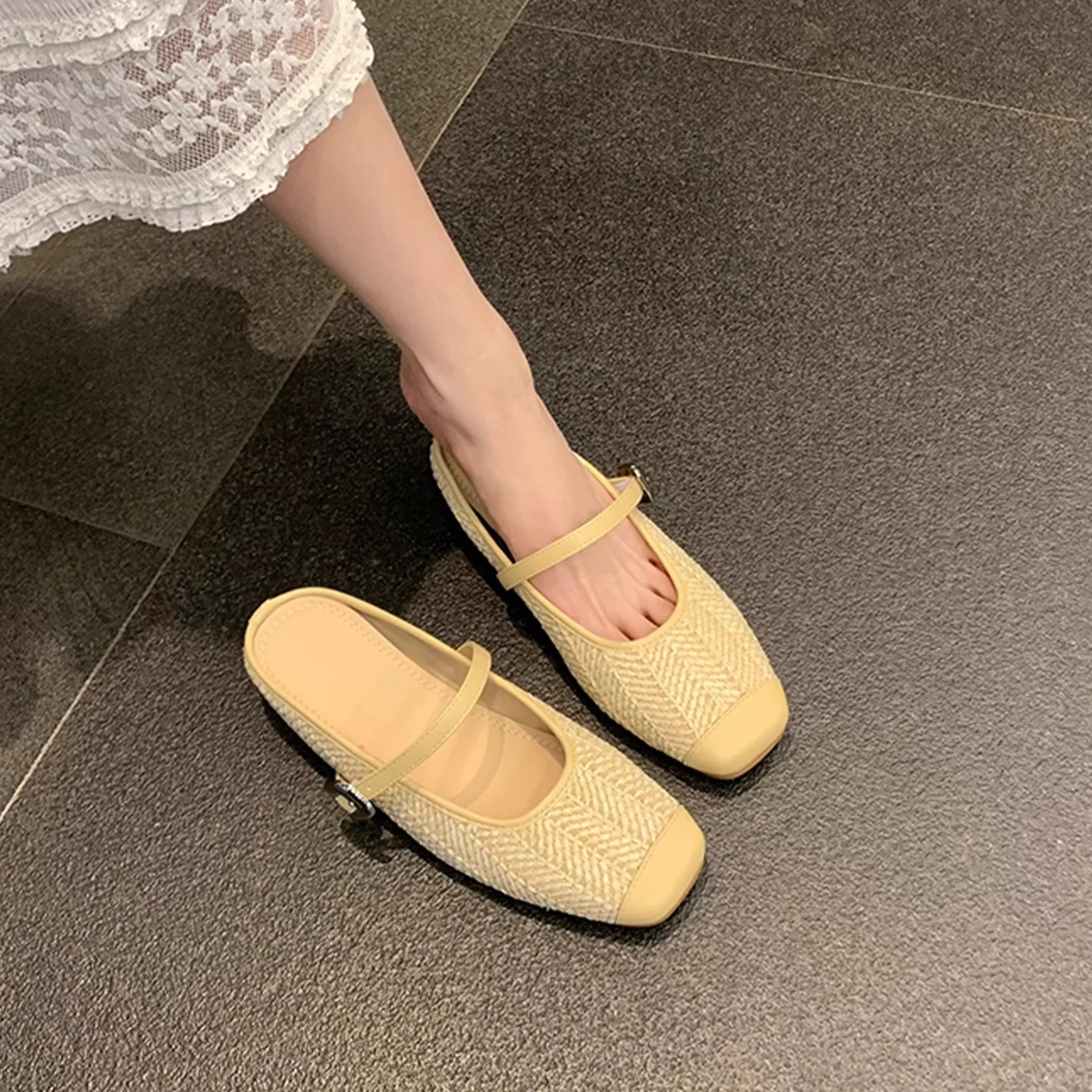 Damen Elegante Ballerinas mit modischem Riemchen und feiner Struktur Heidi Mode - Image 4