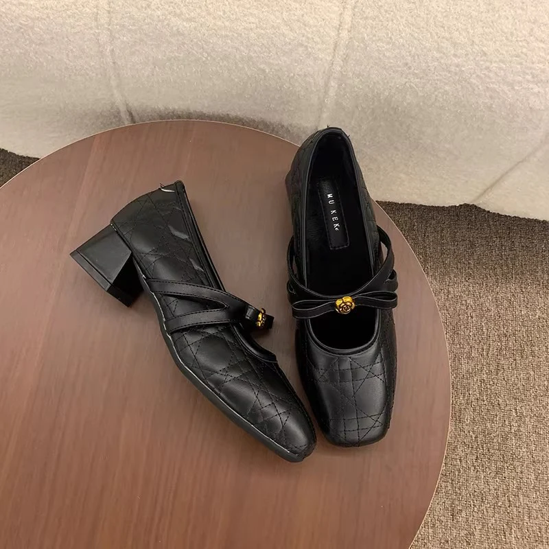 Damen Elegante Ballerinas mit modischem Riemchen und samtiger Oberflächenstruktur Heidi Mode - Image 3