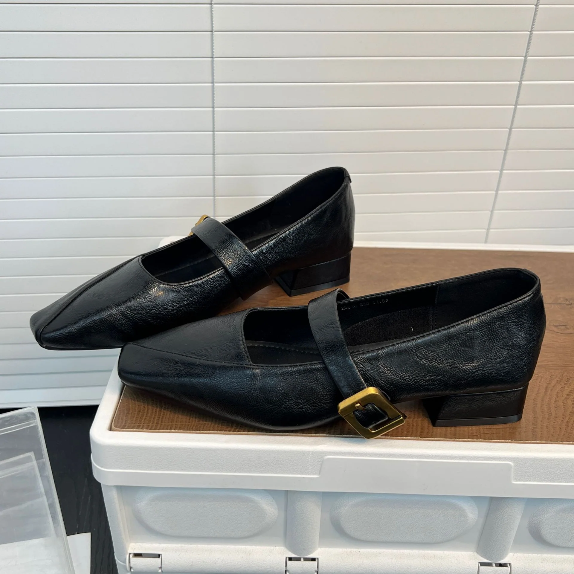Damen elegante Ballerinas mit modischem Riemen und geschmackvoller Schnalle Heidi Mode - Image 2