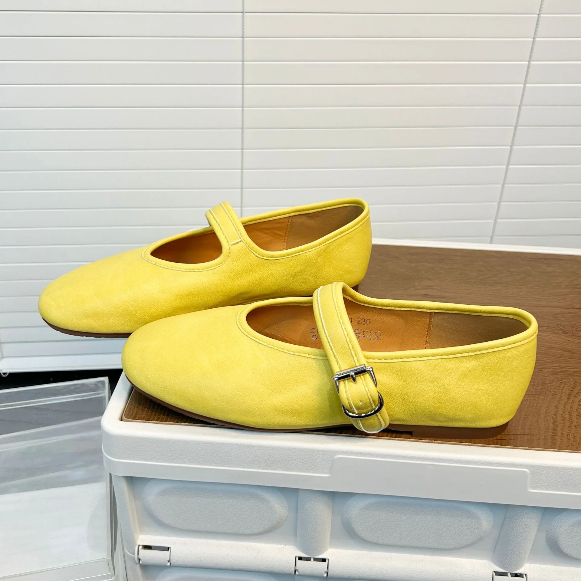 Damen Elegante Ballerinas mit modischem Riemen und komfortabler Innensohle Heidi Mode