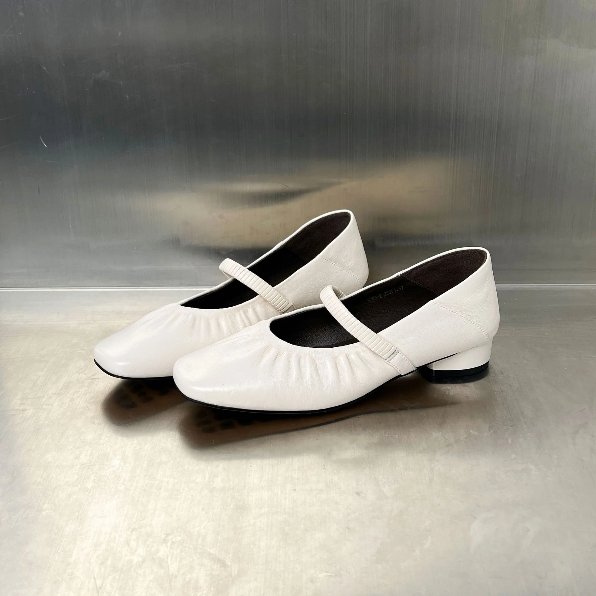 Damen elegante Ballerinas mit modischem Riemen und weich gepolsterter Innensohle Heidi Mode