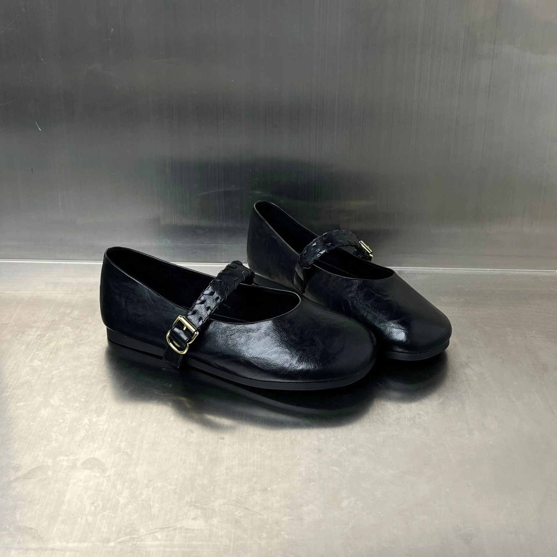 Damen Elegante Ballerinas mit modischem Riemenverschluss Heidi Mode - Image 4