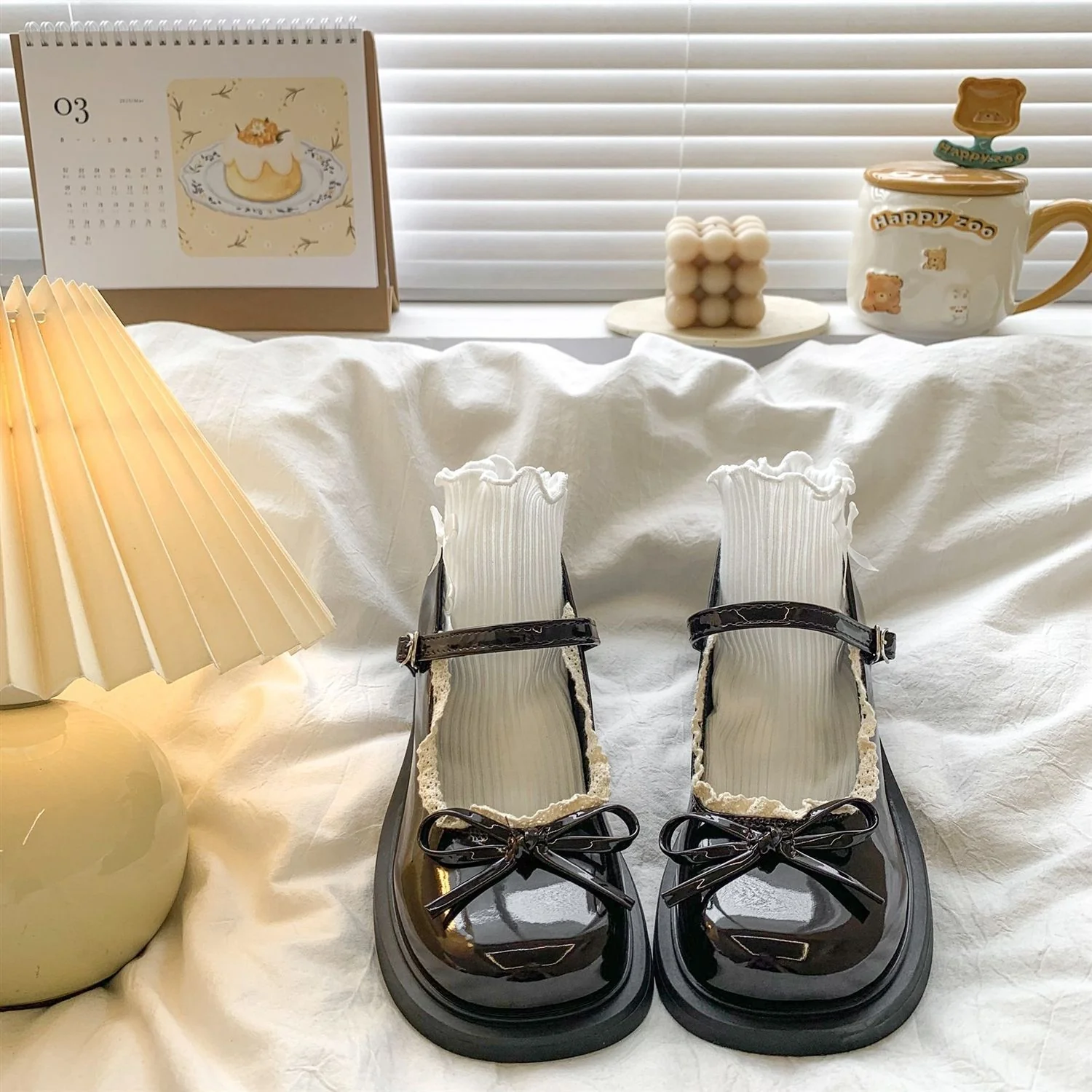 Damen Elegante Lackpumps mit verspieltem Schleifen-Detail und bequemer Sohle Heidi Mode - Image 3