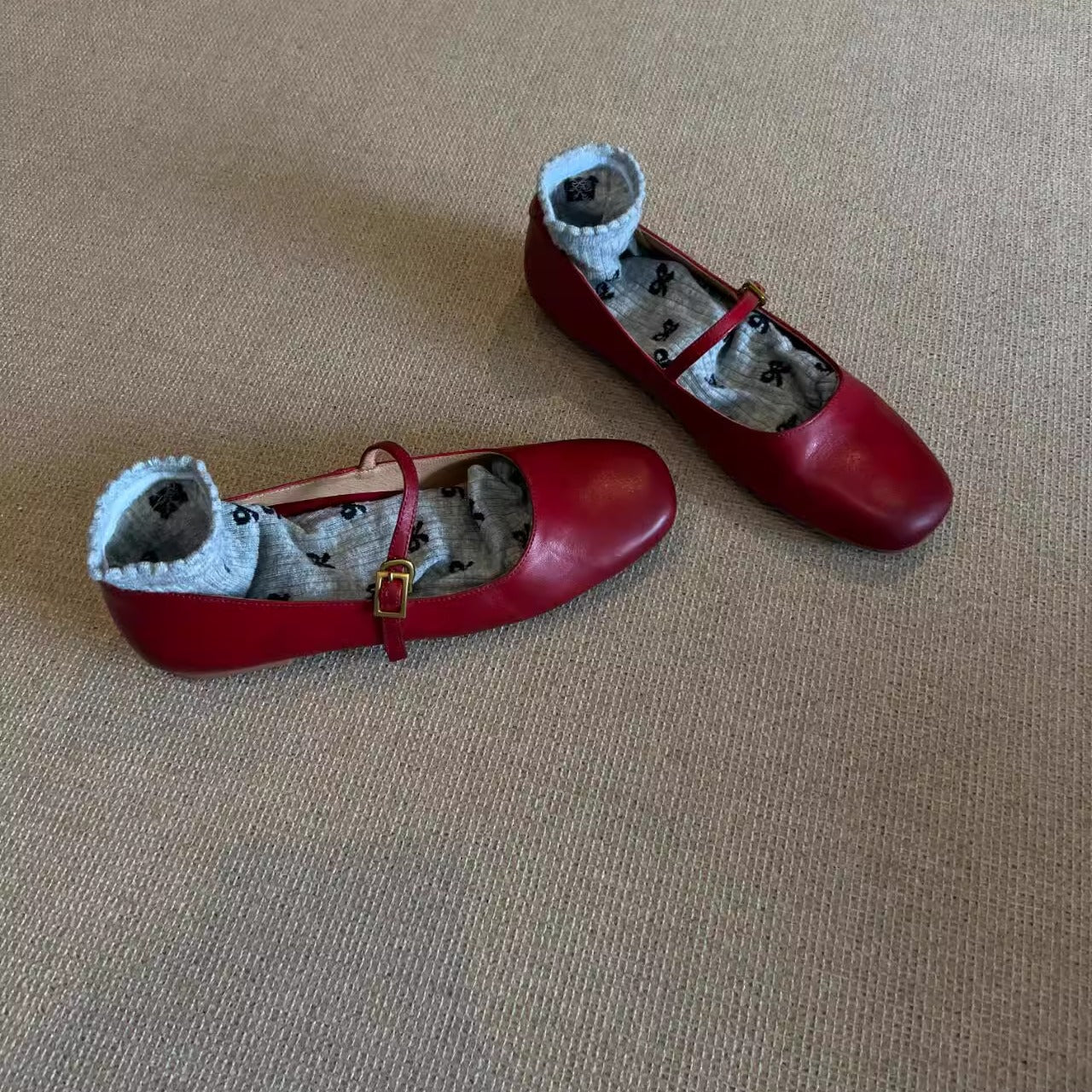 Damen elegante Mary Janes mit komfortabler Sohle und verstellbarem Riemen Heidi Mode