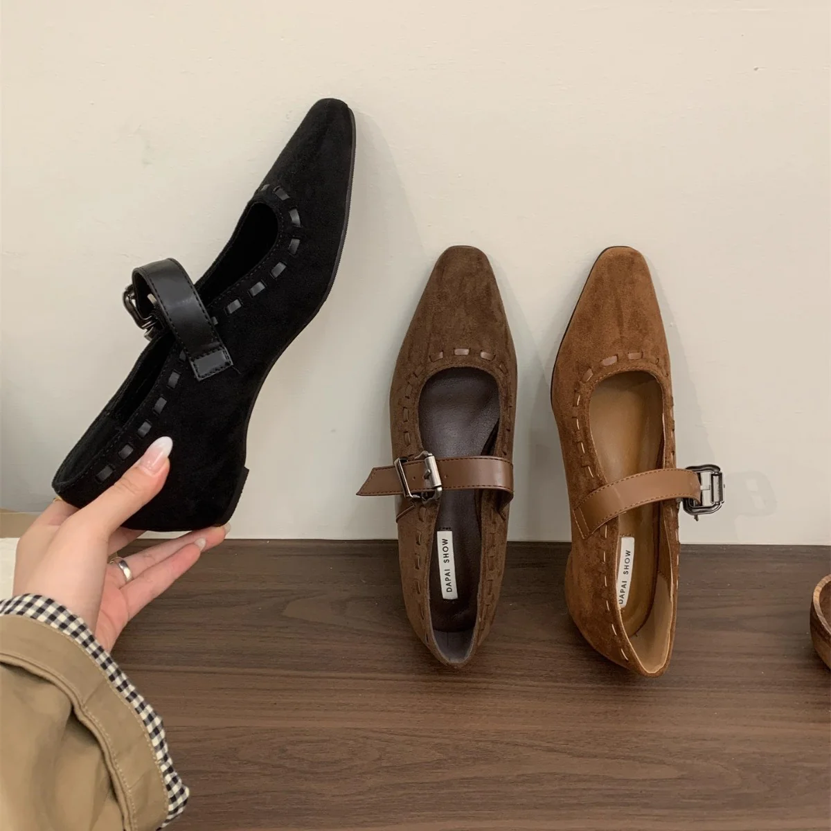 Damen elegante Mary Janes mit modischer Schnalle und hochwertiger Wildlederoberfläche Heidi Mode - Image 2