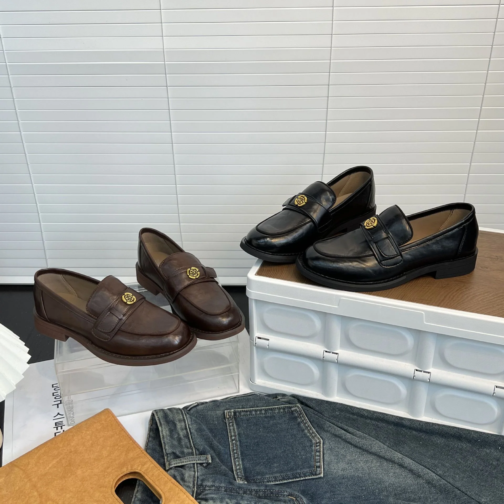 Damen Elegante Mokassins aus hochwertigem Leder mit dekorativem Schnallenverschluss Heidi Mode - Image 3