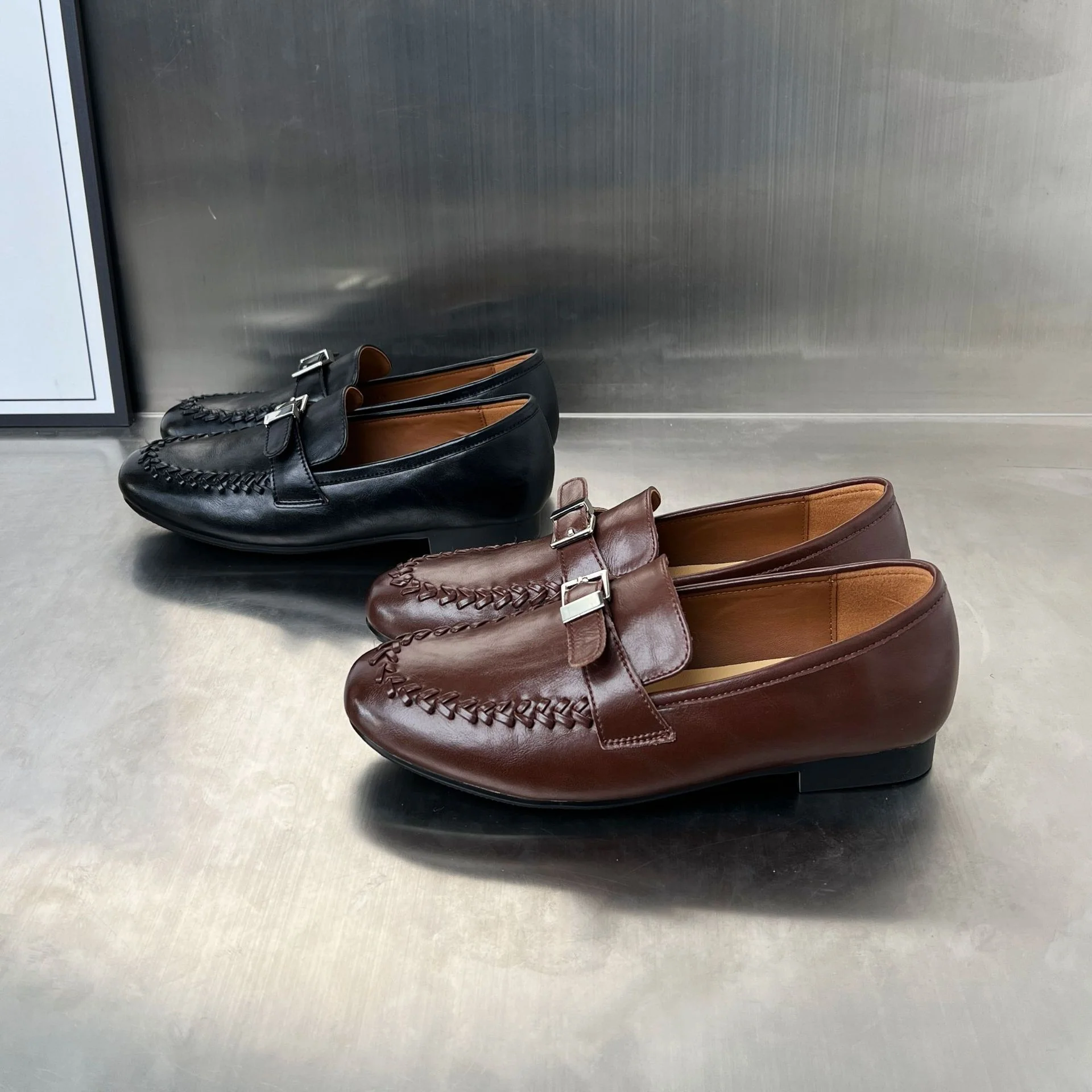 Damen Elegante Mokassins aus hochwertigem Leder mit stilvoller Schnallenverzierung Heidi Mode - Image 3