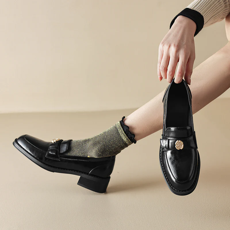 Damen Elegante Mokassins mit dekorativer Schnalle und flexiblem Komfort Heidi Mode - Image 3