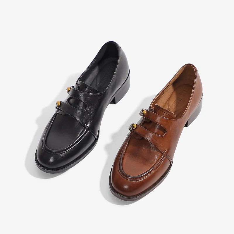 Damen elegante Mokassins mit modischem Riemchen und goldenen Akzenten Heidi Mode