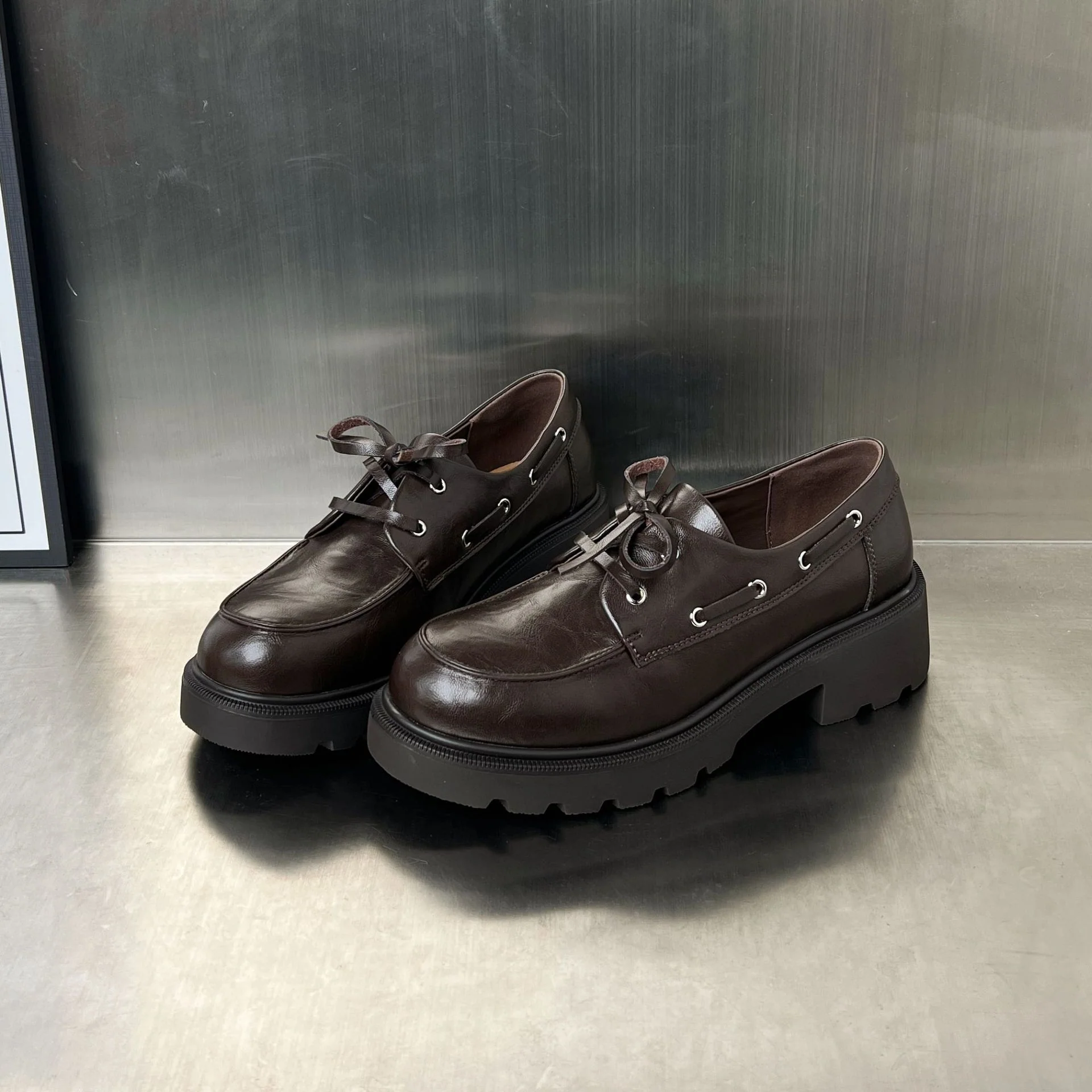 Damen elegante Plateau Schnürschuhe mit stabiler Sohle und modischem Design Heidi Mode - Image 2