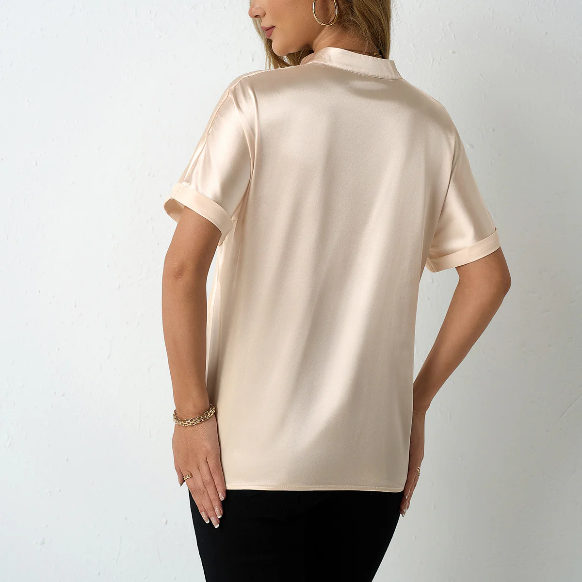 Damen elegante Satinbluse mit klassischem Kragen und umgeschlagenen Ärmeln Heidi Mode - Image 3