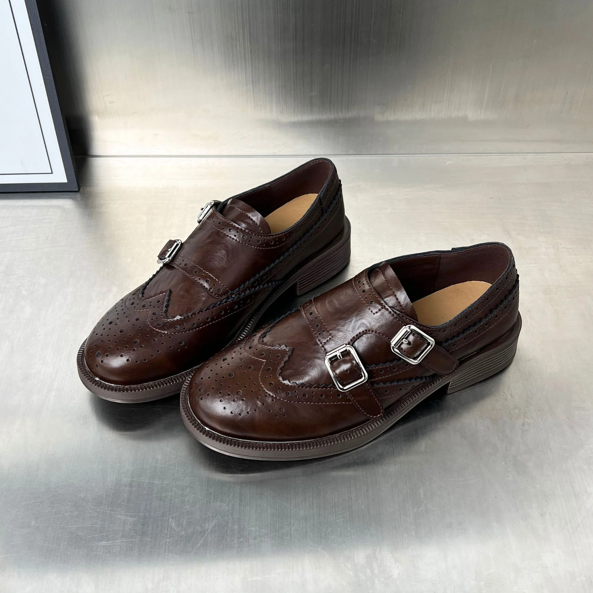 Damen Elegante Schnürschuhe mit doppeltem Schnallenverschluss und modischen Details Heidi Mode - Image 6