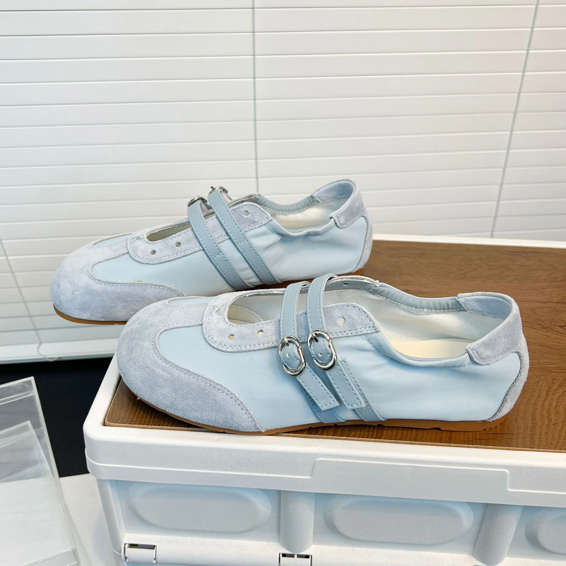 Damen elegante Schnürschuhe mit modischen Doppelriemen Heidi Mode - Image 2