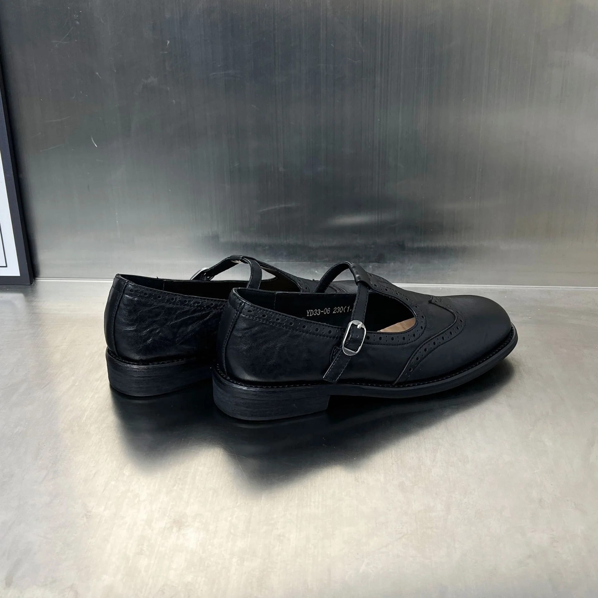 Damen elegante Slipper mit modischen Schnallen und luftigem Design Heidi Mode - Image 3