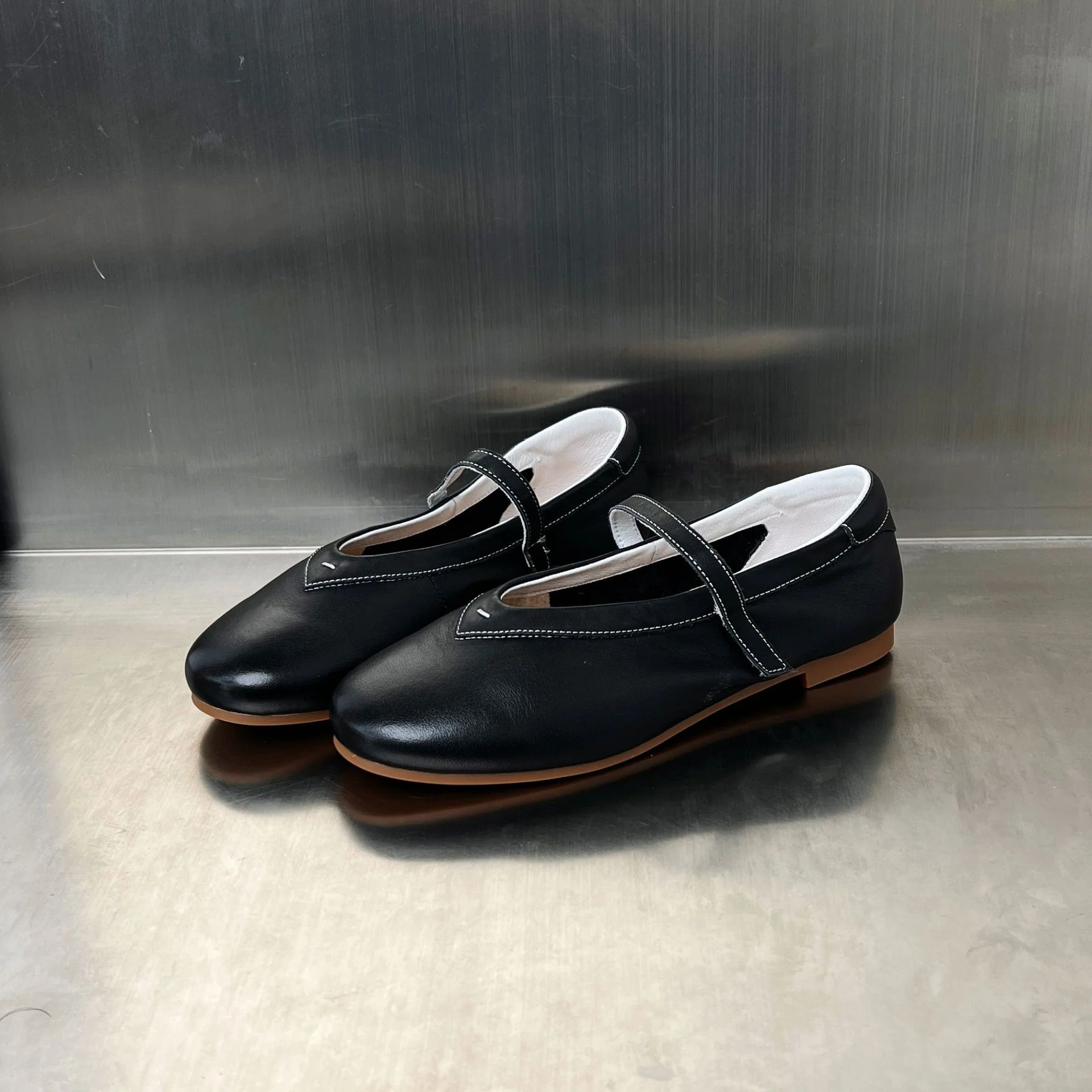 Damen elegante Slipper mit verstellbarem Riemen und weicher Innensohle Heidi Mode - Image 2