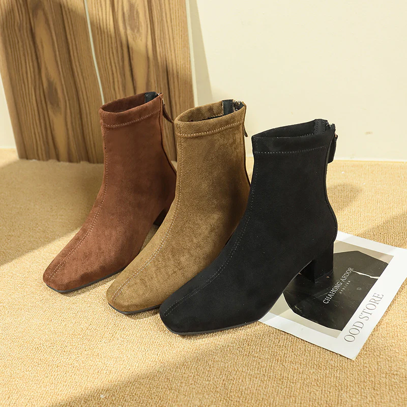 Damen elegante Stiefeletten mit blockiertem Absatz und feinem Wildlederfinish Heidi Mode - Image 4