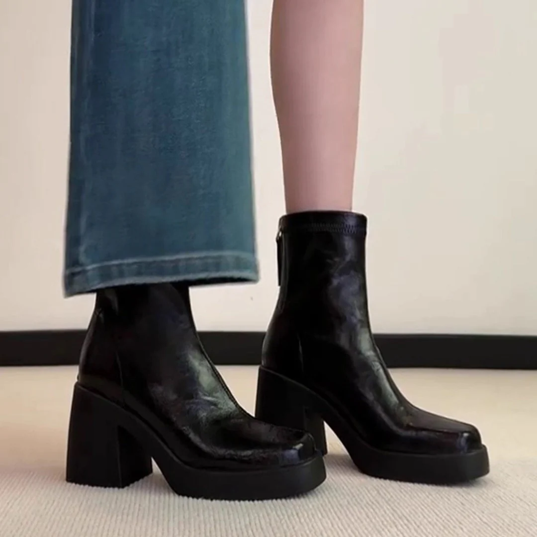 Damen elegante Stiefeletten mit moderner Silhouette und robustem Blockabsatz Heidi Mode - Image 2