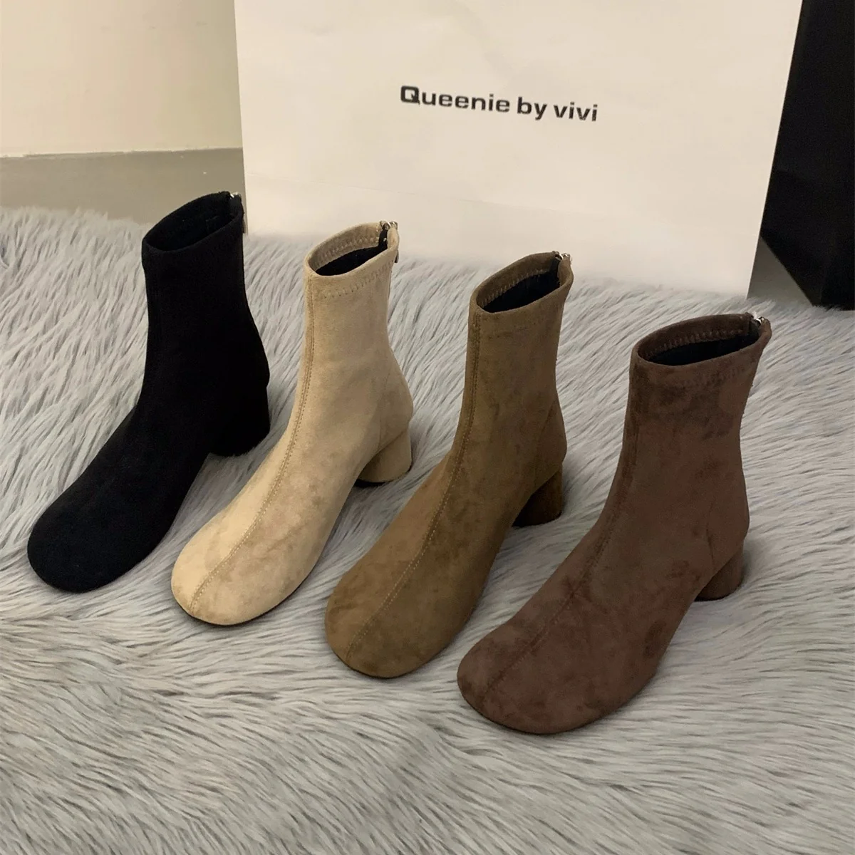 Damen Elegante Stiefeletten mit modischem Blockabsatz und Reißverschluss Heidi Mode