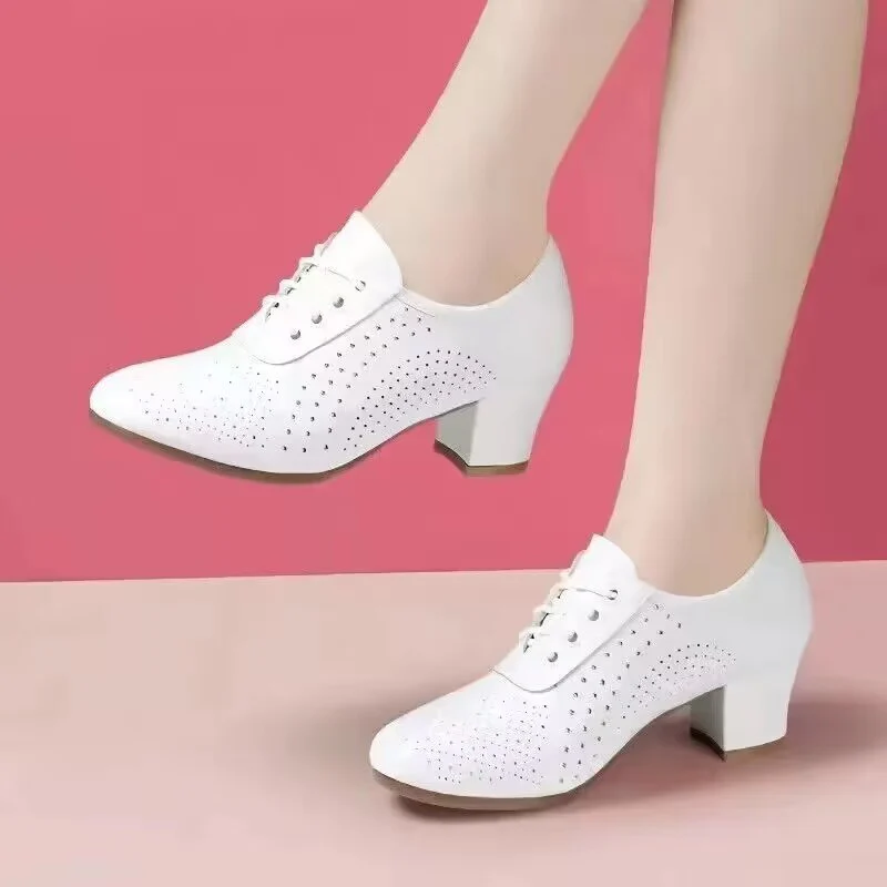 Damen Elegante und atmungsaktive Halbschuhe mit modischem Lochdesign Heidi Mode - Image 2