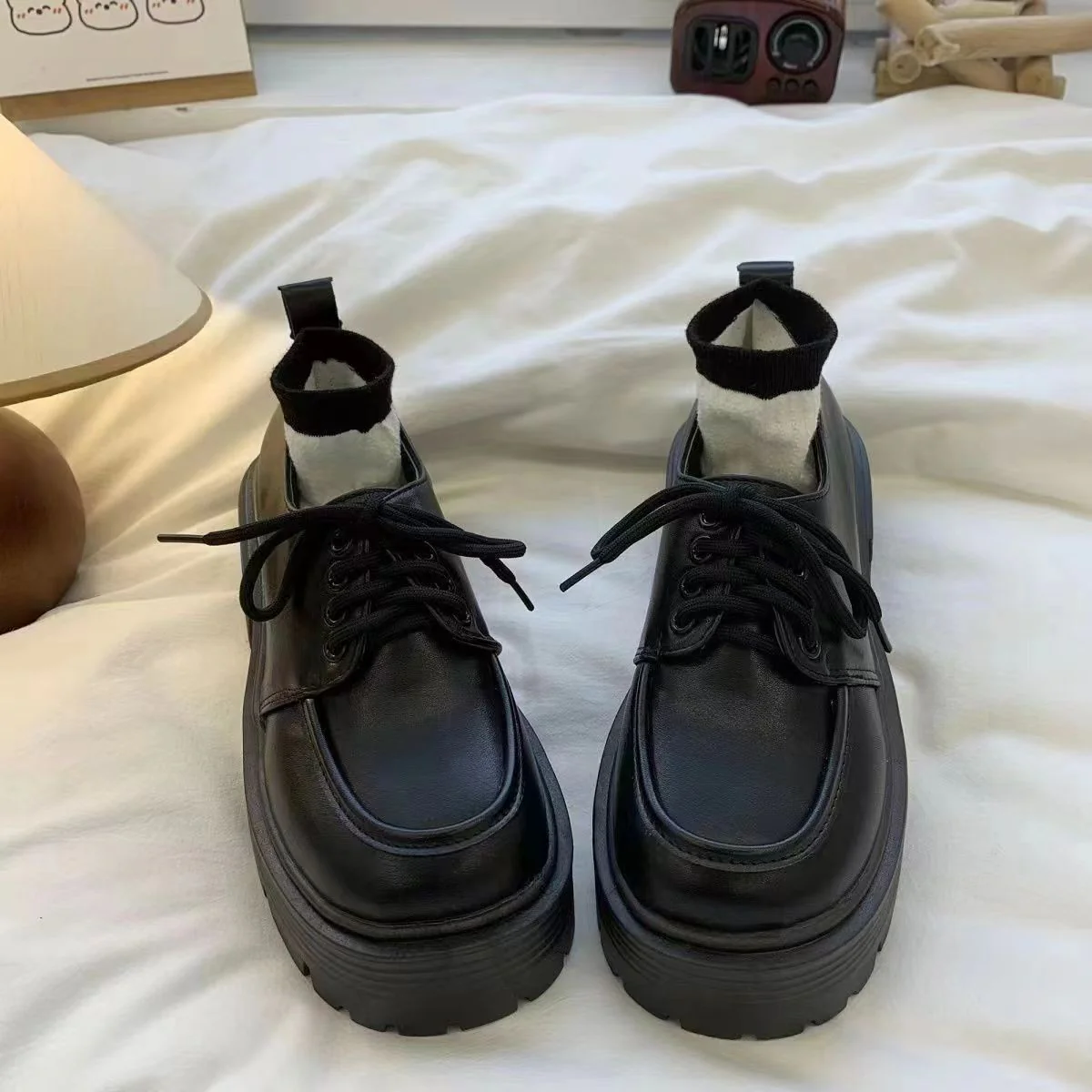 Damen Elegante und bequeme Schnürschuhe mit dickem Plateau und Innenfutter Heidi Mode - Image 4