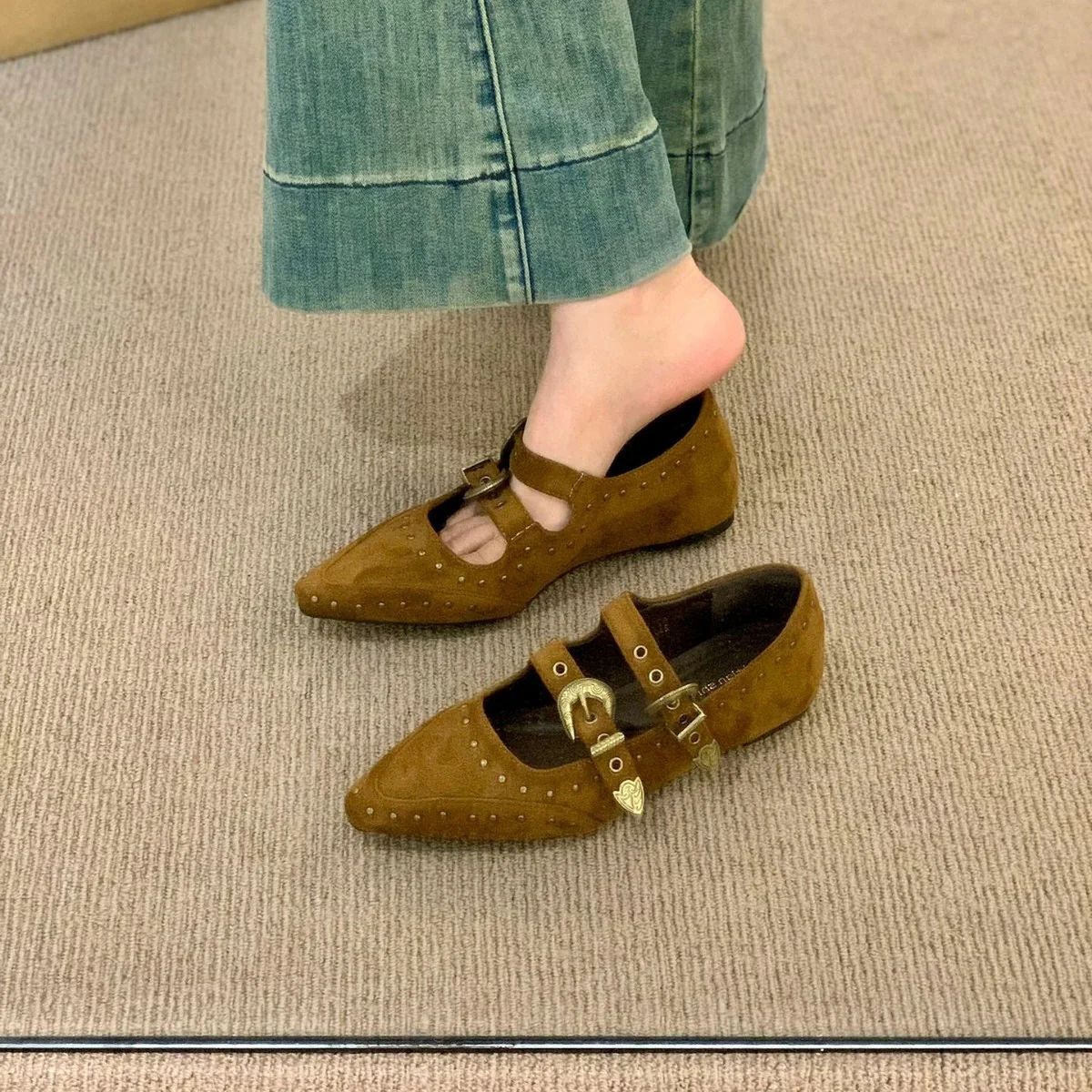 Damen Elegante und stilvolle Ballerinas mit modischen Schnallen und Nieten Heidi Mode
