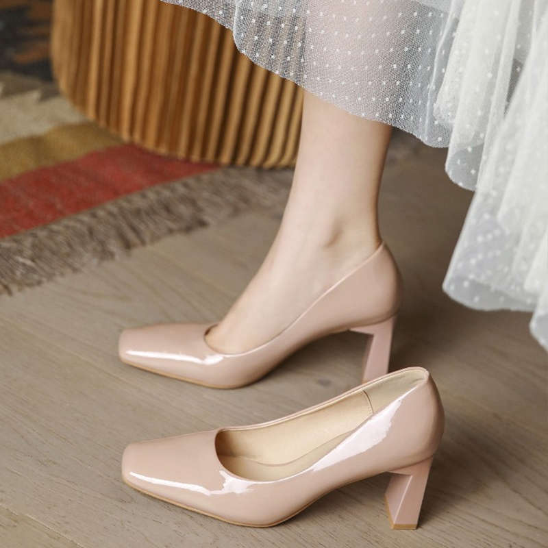 Damen Elegante und zeitgemäße Pumps mit blockierendem Absatz Heidi Mode - Image 8