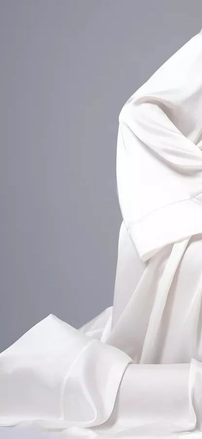 Damen Eleganter Morgenmantel Aus Fließendem Stoff mit Gürtel und Weitem Schnitt Heidi-Mode - Image 3
